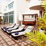 Flamingo Boutique מלון 4*