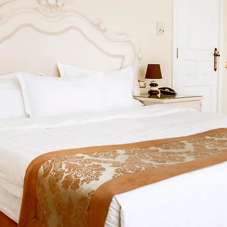 酒店 Flamingo Boutique 4*